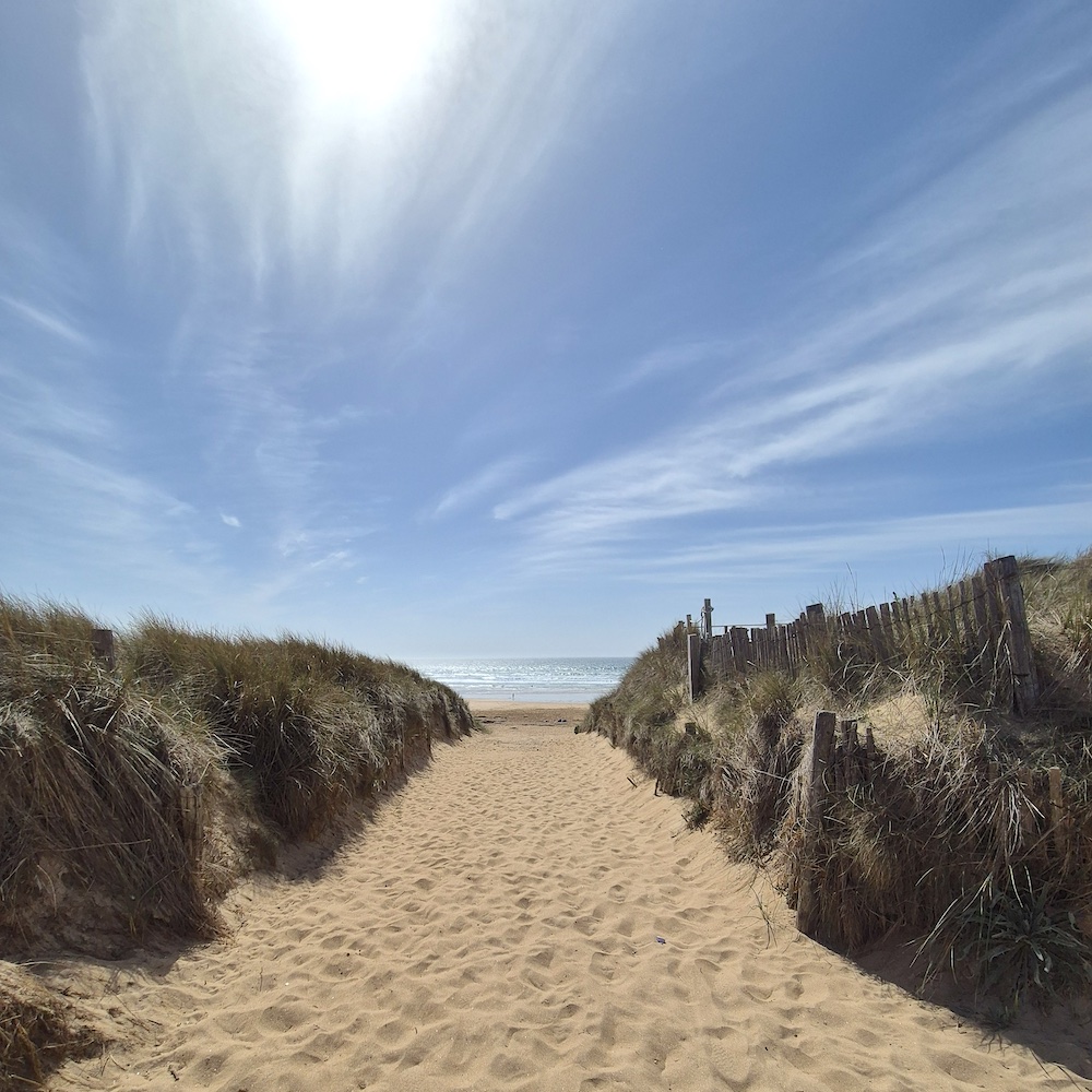 Chemin vers la plage de Sainte Barbe Plouharnel