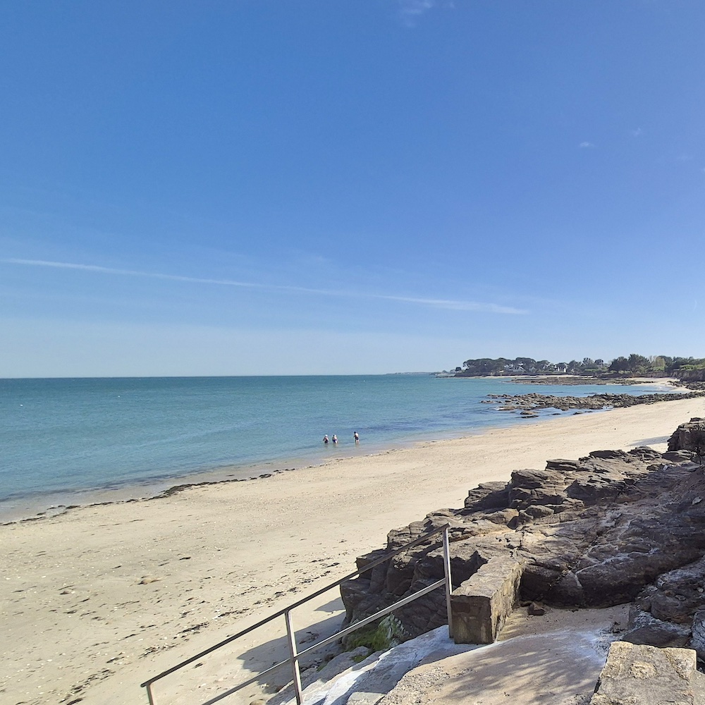 Plage à St Pierre Quiberon côté baie