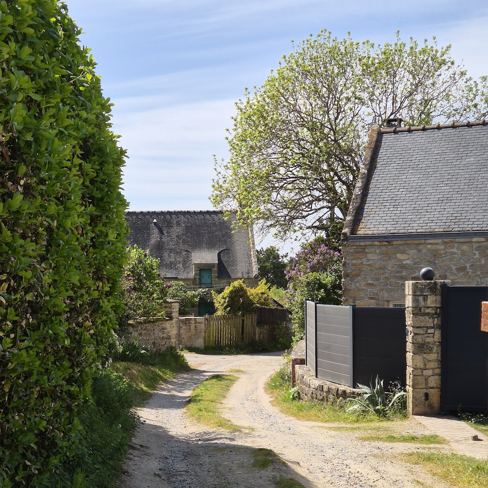 Rue du village de Sainte Barbe