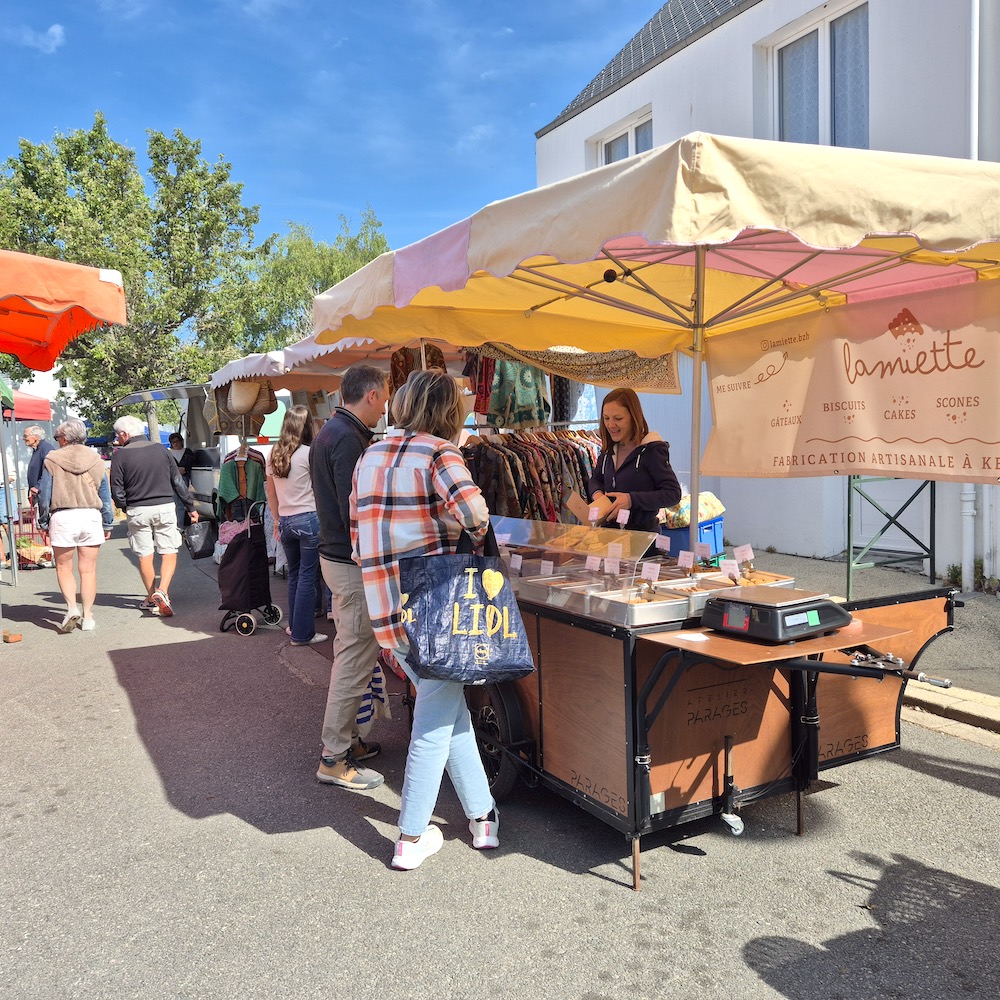 Stand de Lamiette au marché de St Pierre Quiberon
